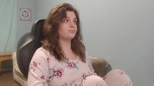 TreeJeanne online show from March 14, 2025, 8:53 am