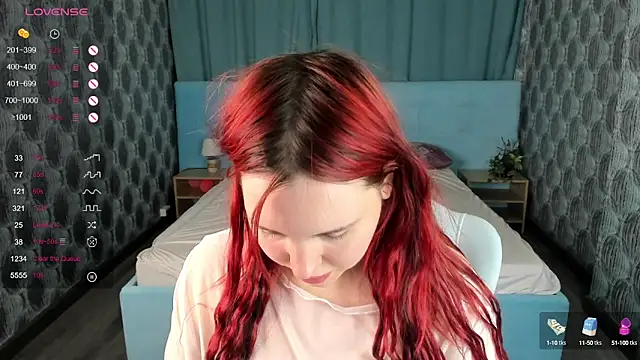 Stacy Luv online show from February 5, 2025, 1:15 am