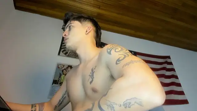 charlie hotxxx online show from October 31, 2025, 12:44 am