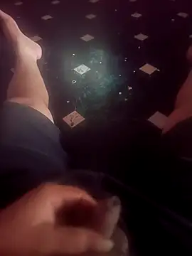 suresh45475 online show from April 22, 2026, 7:44 am