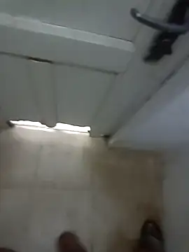 Snapshot of Hot_Boy_2004 chatting on October 4, 2025, 11:58 pm Hot Boy 2004 online show from October 4, 2025, 11:58 pm