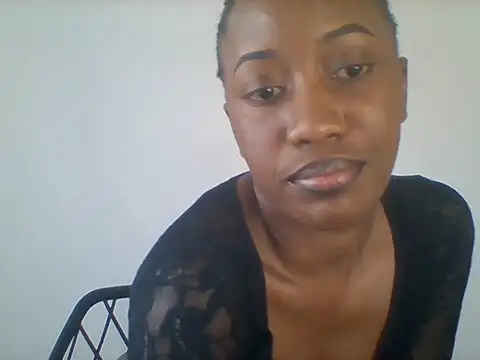 Queeen model online show from July 30, 2026, 11:20 am