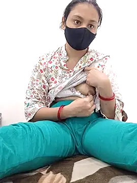 Snapshot of Aaradhya chatting on July 10, 2026, 1:32 am Aaradhya online show from July 10, 2026, 1:32 am