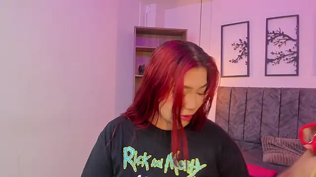 Andy and emma online show from December 5, 2024, 12:44 pm