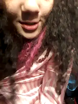 izumikarol online show from September 8, 2025, 2:27 pm