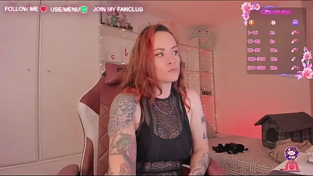 Snapshot of Domina_Deivis chatting on January 19, 2025, 11:23 am Domina Deivis online show from January 19, 2025, 11:23 am