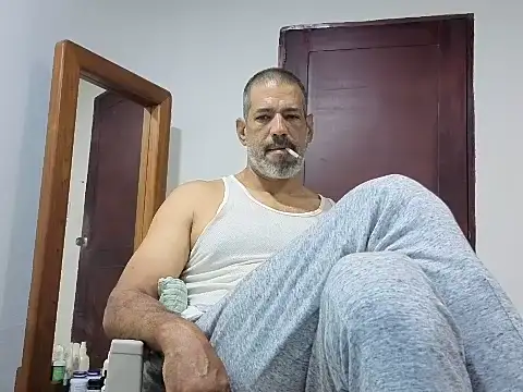 jackbigcock11 online show from May 22, 2026, 11:16 am