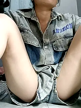 Blythe 69 online show from March 13, 2025, 2:01 pm