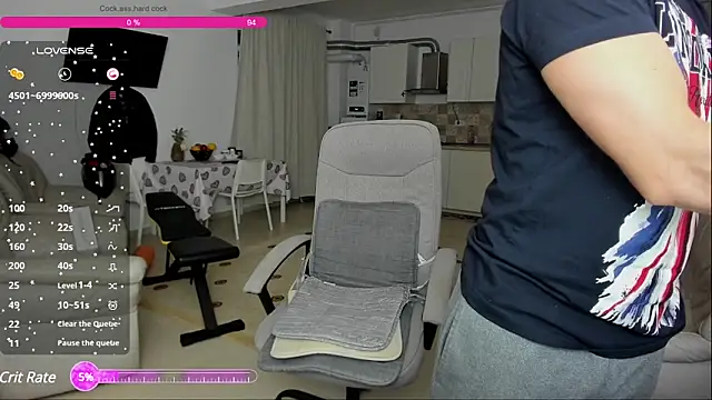 Snapshot of ZackFraser chatting on February 28, 2025, 5:04 am ZackFraser online show from February 28, 2025, 5:04 am