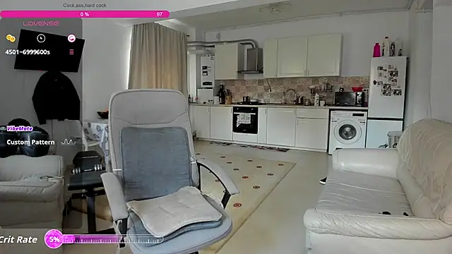 ZackFraser online show from October 19, 2025, 7:31 am