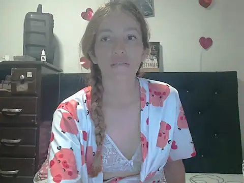 Snapshot of valerivegass chatting on October 15, 2025, 2:39 pm valerivegass online show from October 15, 2025, 2:39 pm