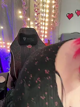 Snapshot of Angel-Lewd-Cake chatting on February 22, 2026, 10:47 am Angel-Lewd-Cake online show from February 22, 2026, 10:47 am