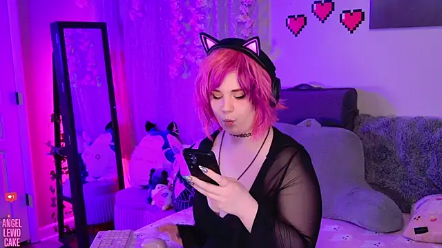 Snapshot of Angel-Lewd-Cake chatting on June 11, 2026, 12:54 am Angel-Lewd-Cake online show from June 11, 2026, 12:54 am