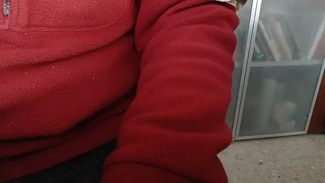 smoothandtiny online show from February 21, 2025, 11:11 am