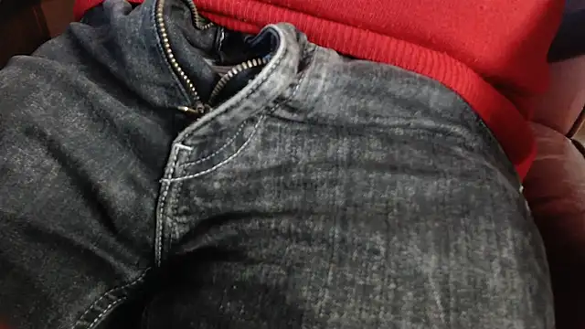 smoothandtiny online show from March 15, 2025, 6:36 am