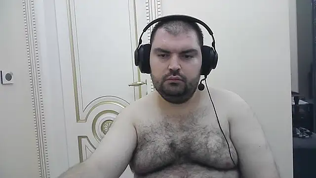 KIZLAZIMYaa online show from December 1, 2025, 10:04 pm