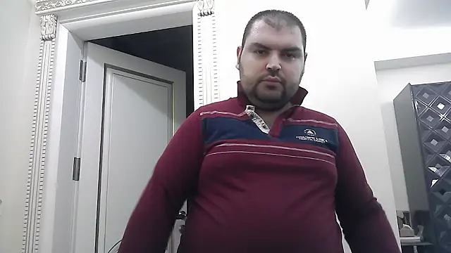 KIZLAZIMYaa online show from February 4, 2026, 7:53 pm