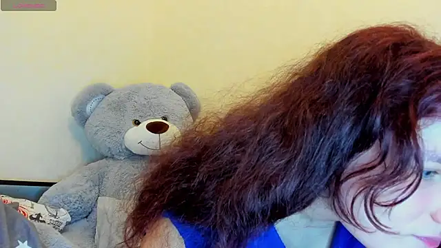 Snapshot of Charlotte_wow chatting on January 11, 2026, 1:10 am Charlotte wow online show from January 11, 2026, 1:10 am