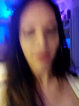 Luna Kitanna online show from March 21, 2025, 1:56 am