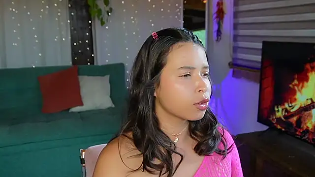 Kozzy  online show from April 24, 2026, 9:39 pm