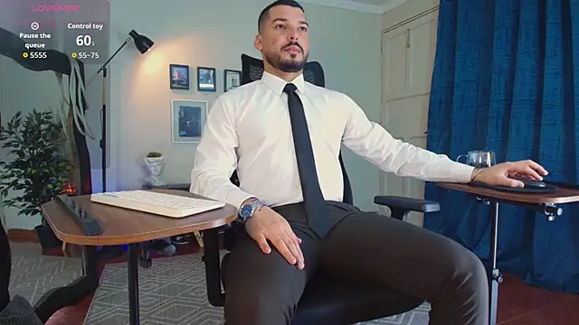 HenryBenso online show from April 13, 2026, 4:01 pm