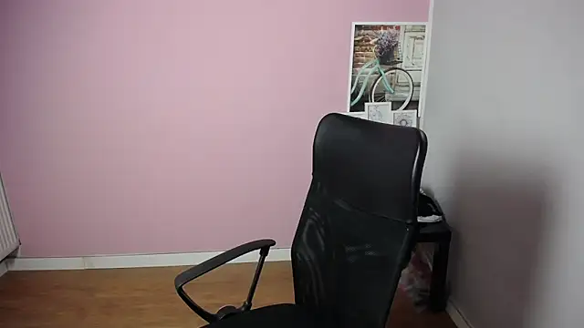 Snapshot of viktoria_lovely chatting on September 10, 2025, 6:46 am viktoria lovely online show from September 10, 2025, 6:46 am