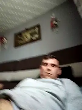 Sexipiotr online show from March 26, 2026, 9:26 am