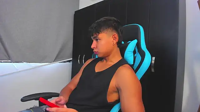 Bray Kevin online show from November 21, 2025, 3:00 pm