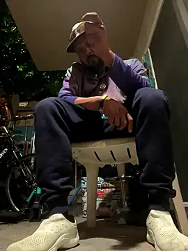 MrDickUdown24 7 online show from January 12, 2026, 3:23 am