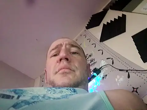 Ajhustler1xh online show from October 2, 2025, 2:18 am