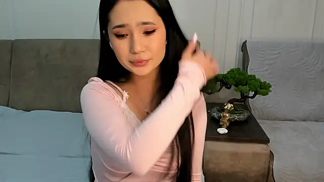 sinsemilla12 online show from December 6, 2024, 4:03 am