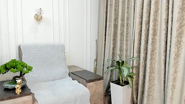 sinsemilla12 online show from December 20, 2024, 4:14 pm