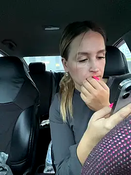 StasyWood online show from October 21, 2025, 1:06 am