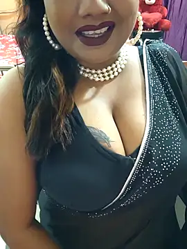 YR-SHIVANI online show from October 13, 2025, 5:07 am