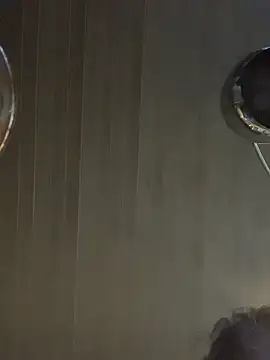 dannedonger2 online show from October 12, 2025, 6:12 am