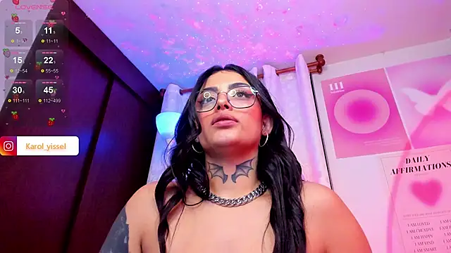 Hinataw33d01 online show from December 20, 2024, 8:17 am