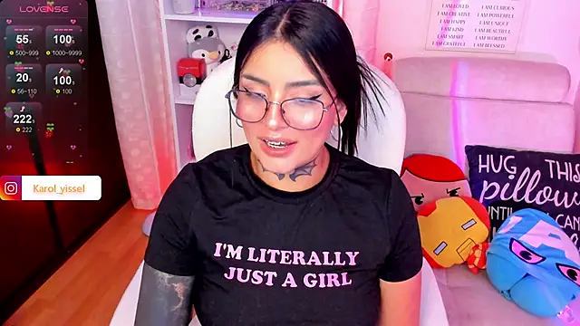 Hinataw33d01 online show from February 3, 2025, 4:25 am