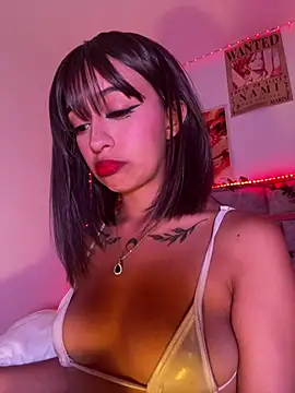 Snapshot of Hot_sophie_ chatting on May 6, 2026, 10:15 pm Hot sophie online show from May 6, 2026, 10:15 pm