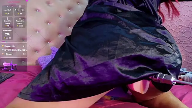 paulinasaeEnz online show from February 12, 2025, 3:49 pm