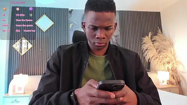 JacksonMuller  online show from February 13, 2026, 1:51 pm