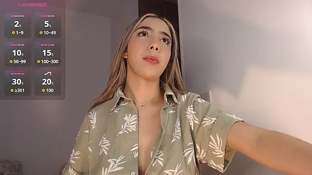 Snapshot of Marian_se chatting on October 29, 2025, 11:28 pm Marian se online show from October 29, 2025, 11:28 pm