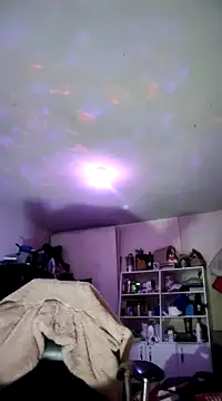 Snapshot of CurvyViolet chatting on March 6, 2025, 12:32 am CurvyViolet online show from March 6, 2025, 12:32 am