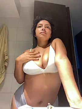 Snapshot of Nathcurly_ chatting on January 6, 2025, 2:58 am Nathcurly online show from January 6, 2025, 2:58 am