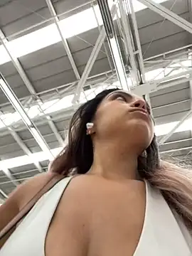 Snapshot of Nathcurly_ chatting on January 28, 2025, 9:08 pm Nathcurly online show from January 28, 2025, 9:08 pm