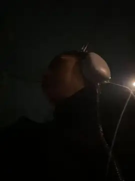 Snapshot of Nathcurly_ chatting on March 17, 2025, 6:40 am Nathcurly online show from March 17, 2025, 6:40 am