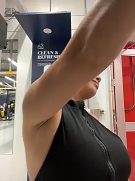 Snapshot of Nathcurly_ chatting on September 16, 2025, 2:56 am Nathcurly online show from September 16, 2025, 2:56 am