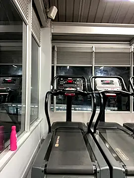 Snapshot of Nathcurly_ chatting on October 23, 2025, 2:44 am Nathcurly online show from October 23, 2025, 2:44 am