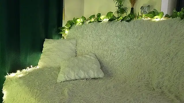 Snapshot of kristina_amurova chatting on October 25, 2025, 7:41 pm kristina amurova online show from October 25, 2025, 7:41 pm