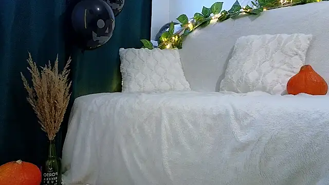 Snapshot of kristina_amurova chatting on November 1, 2025, 12:51 pm kristina amurova online show from November 1, 2025, 12:51 pm