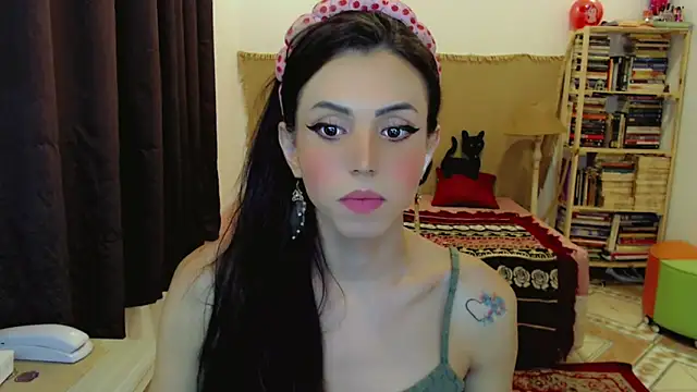 Snapshot of Sophie_Fantasys chatting on February 25, 2026, 3:05 am Sophie Fantasys online show from February 25, 2026, 3:05 am